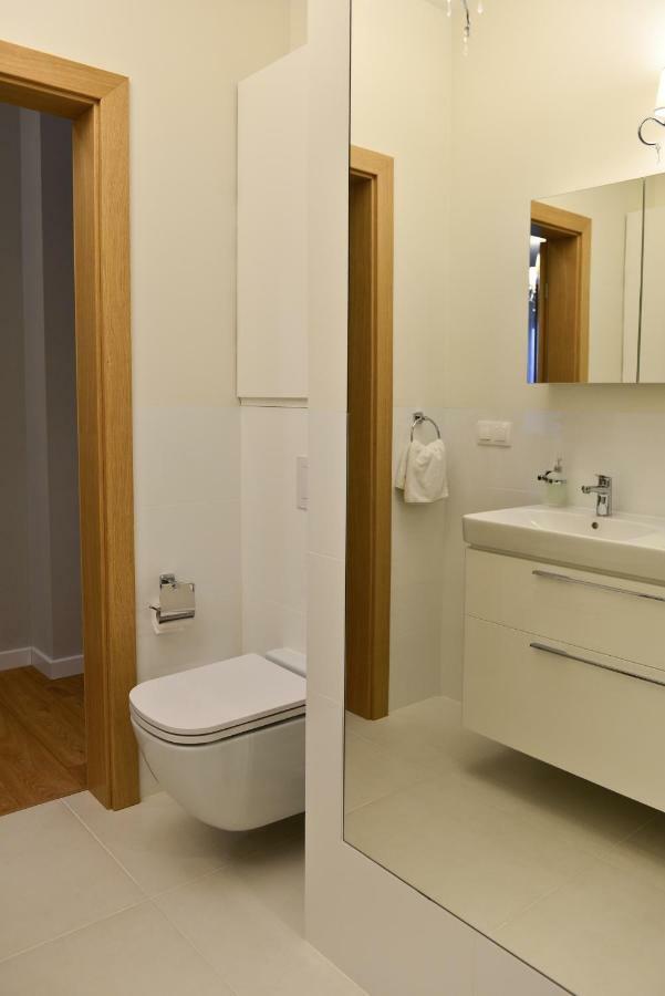 La Gioia Elegant Spacious Apartment 克拉科夫 外观 照片